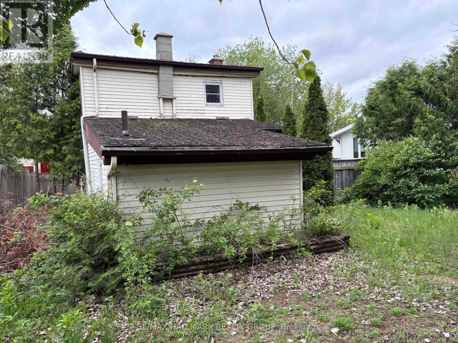 669 Victor Street, Clarence-Rockland, Ontario  K4K 1E4 - Photo 5 - X12182684