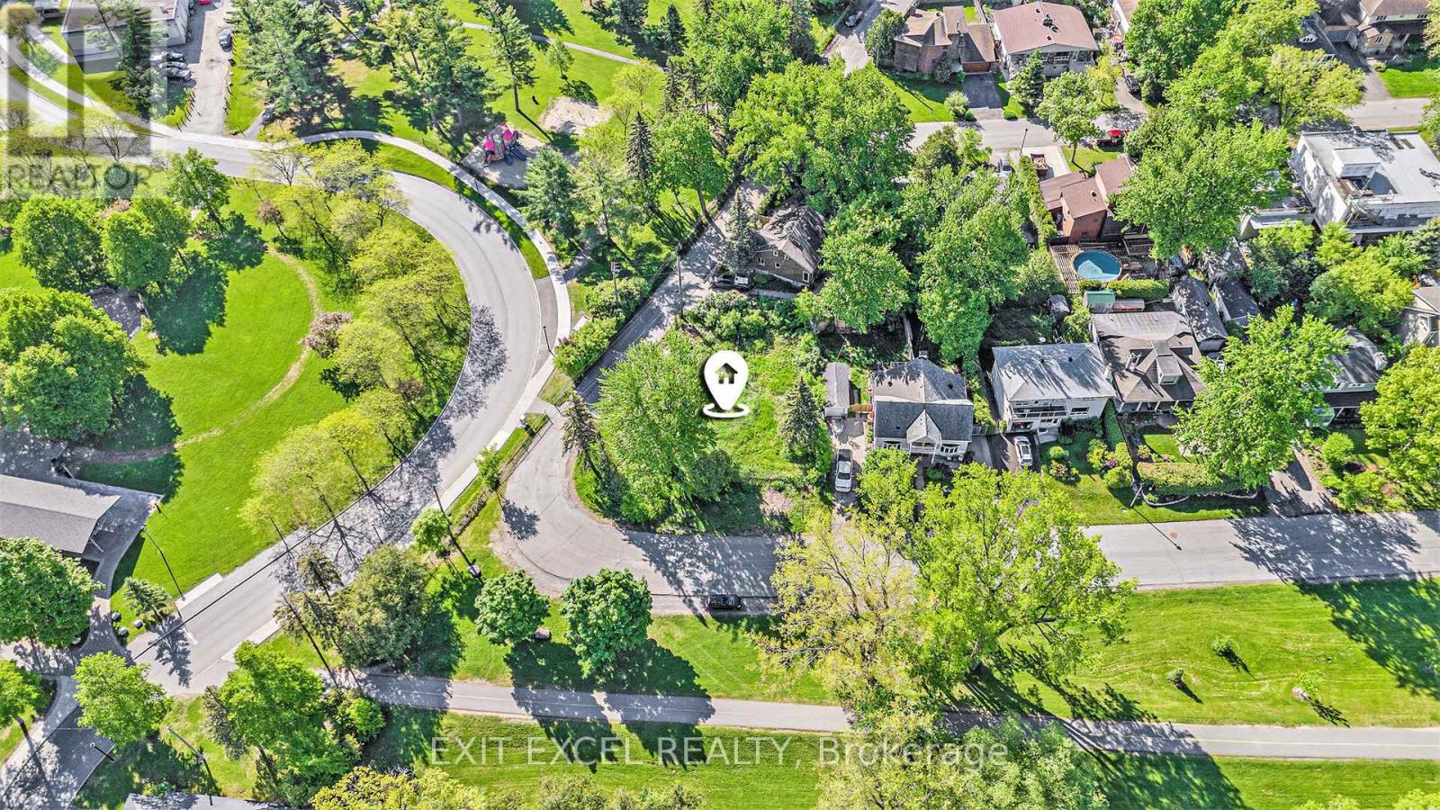 38 Farrow Street, Ottawa, Ontario  K2B 6E1 - Photo 10 - X12182709