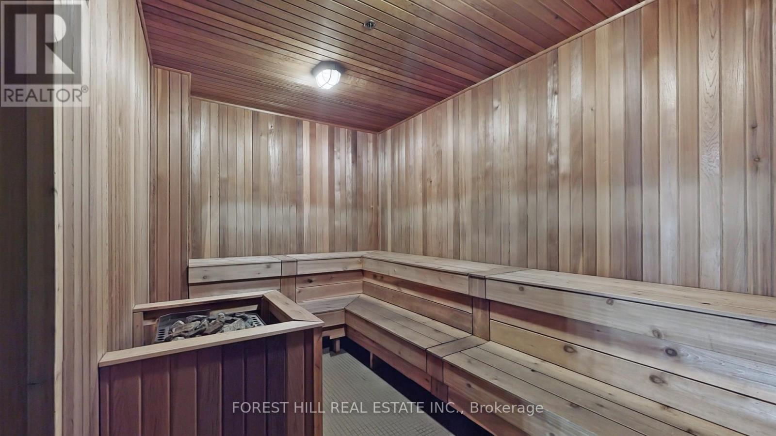 311 - 30 Nelson Street, Toronto, Ontario  M5V 0H5 - Photo 32 - C12142398