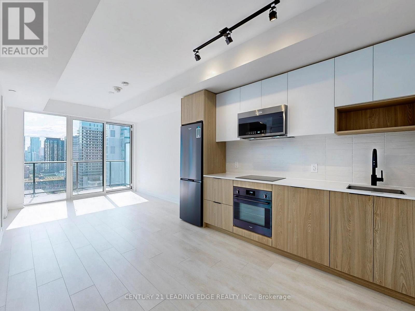 1706 - 5 Defries Street, Toronto, Ontario  M5A 0W7 - Photo 4 - C12178891
