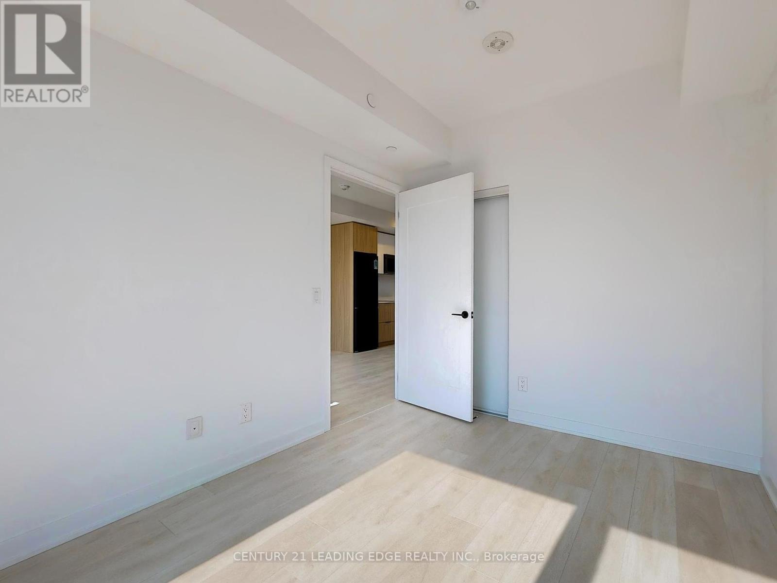 1706 - 5 Defries Street, Toronto, Ontario  M5A 0W7 - Photo 9 - C12178891