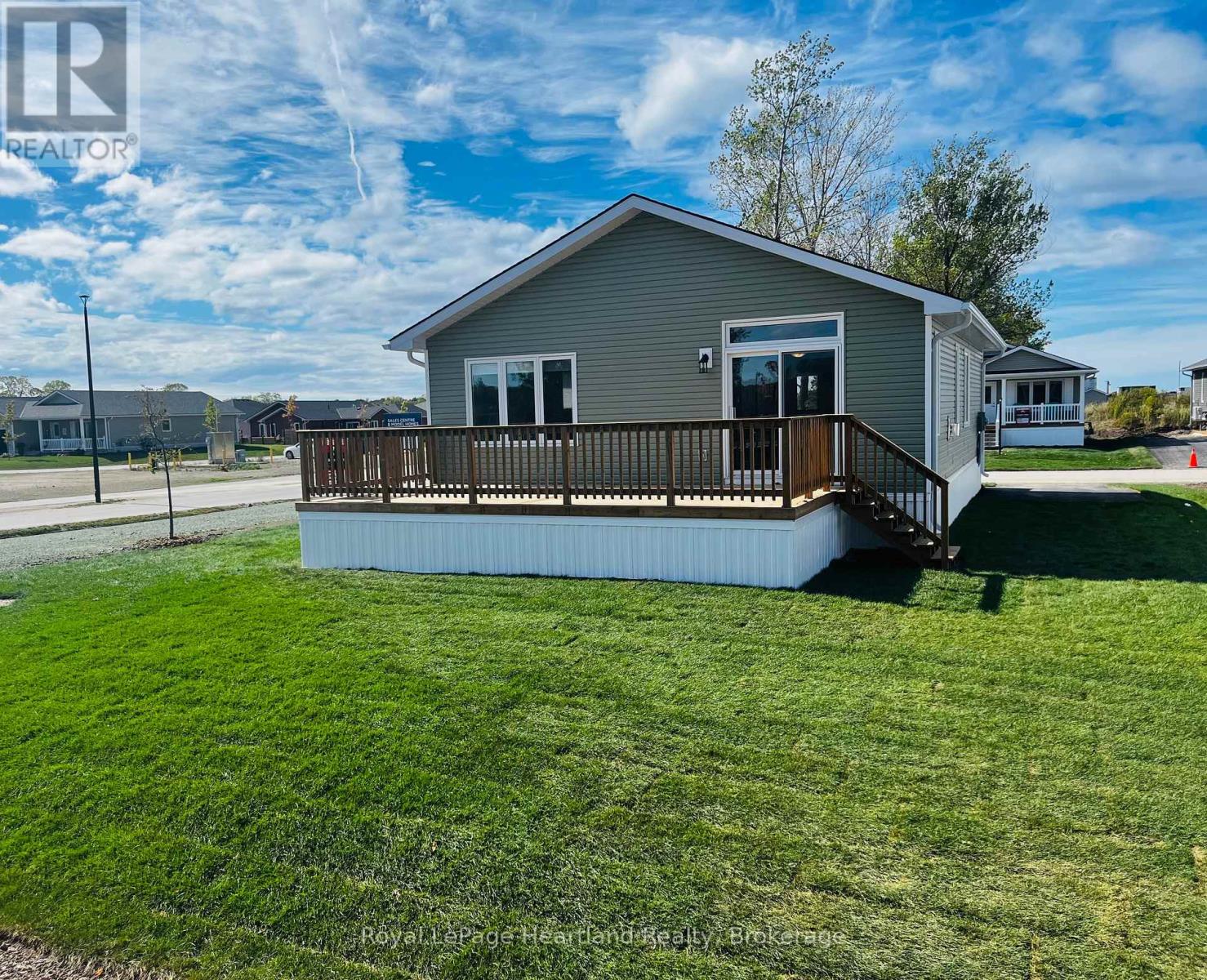 22 Bluffs View Boulevard, Ashfield-Colborne-Wawanosh, Ontario  N7A 0C6 - Photo 22 - X12117385