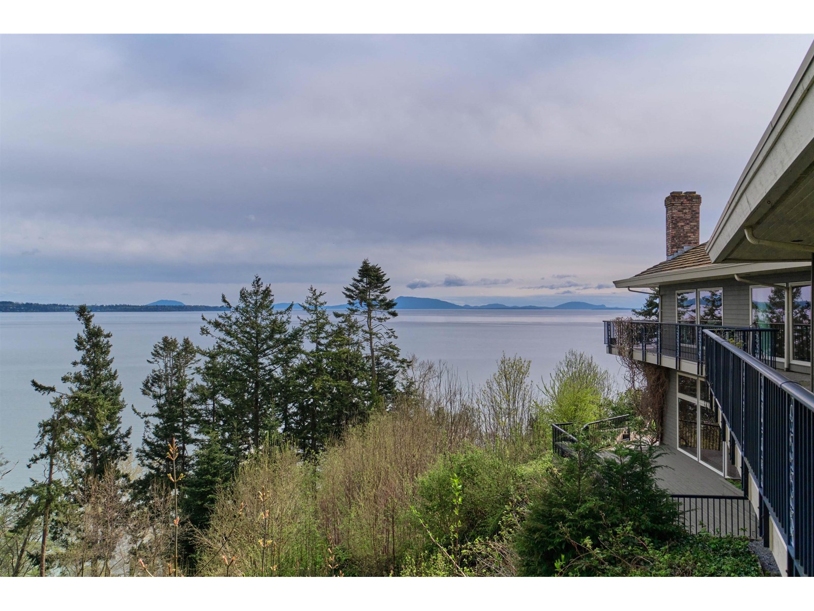 13026 13 Avenue, Surrey, British Columbia  V4A 1B8 - Photo 11 - R3008685