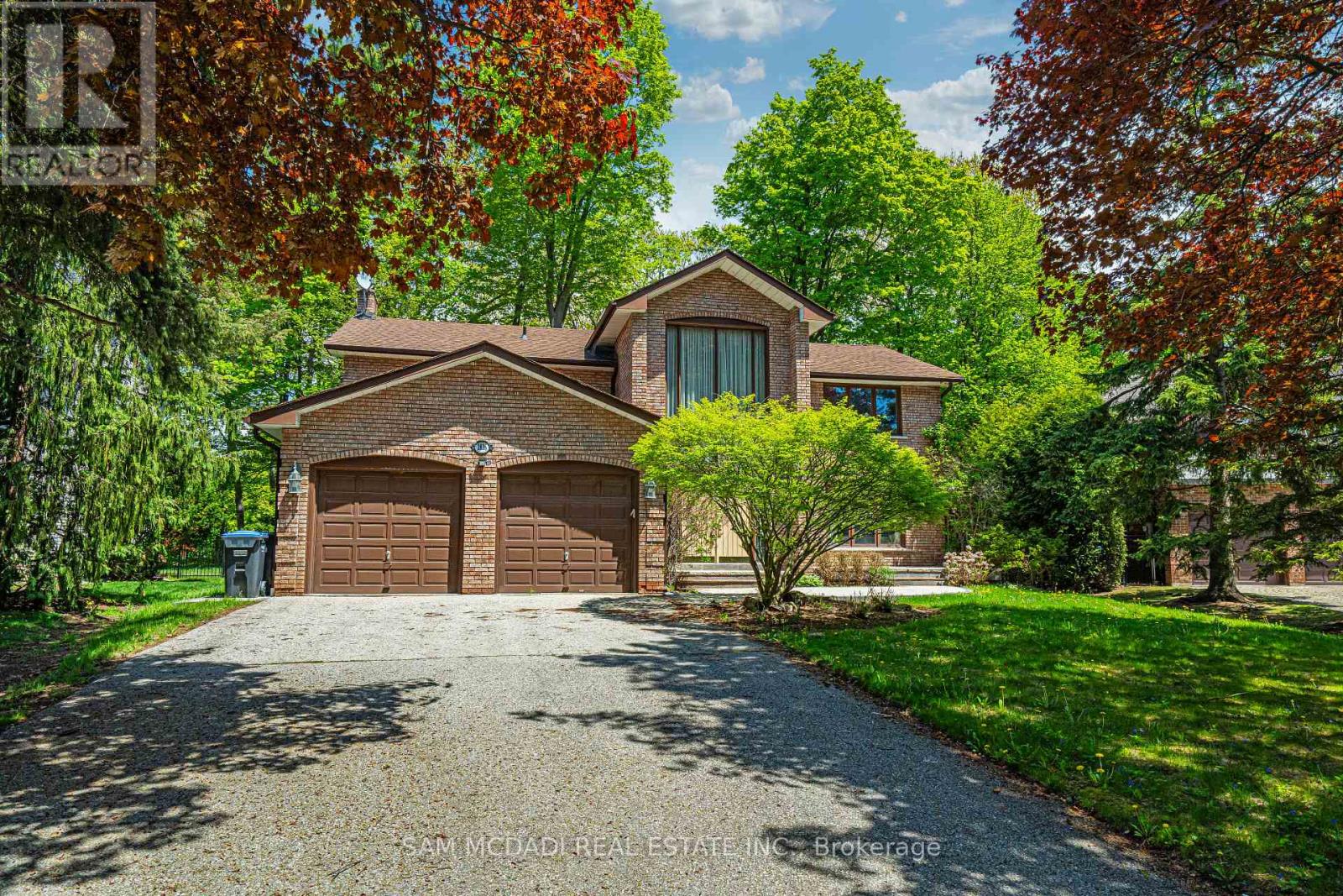 1836 Friar Tuck Court, Mississauga, Ontario  L5K 2L4 - Photo 1 - W12125372
