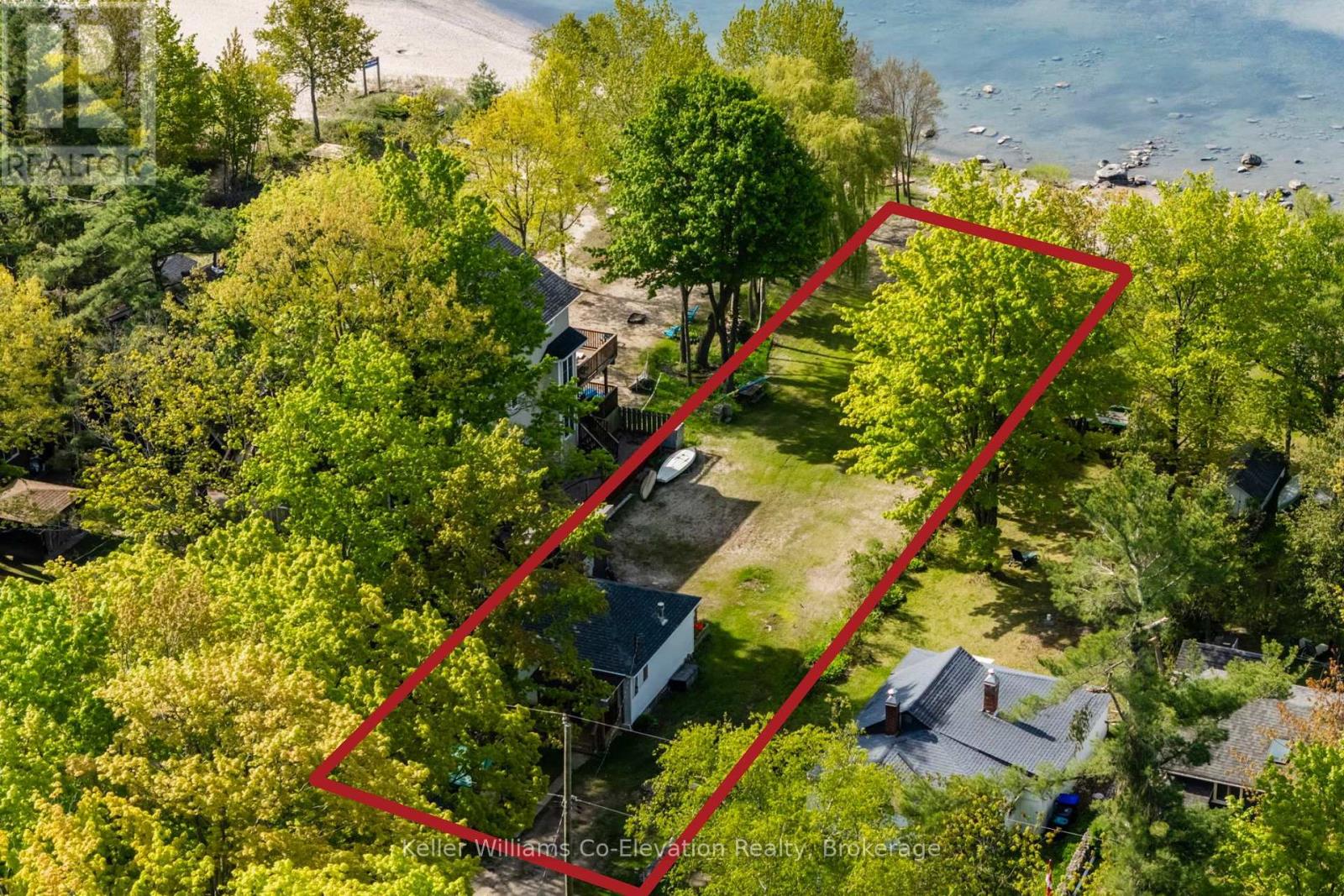 70 Wahnekewening Drive, Tiny, Ontario  L9M 0N3 - Photo 1 - S12182672