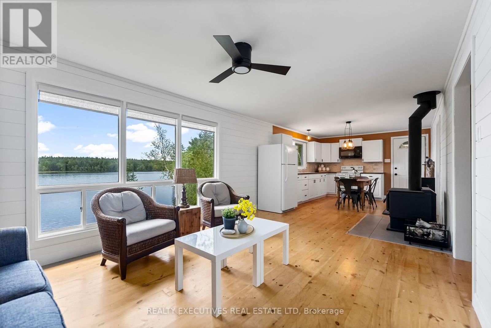 3120 Wabalac Side Road, Lanark Highlands, Ontario  K0G 1K0 - Photo 12 - X12182641
