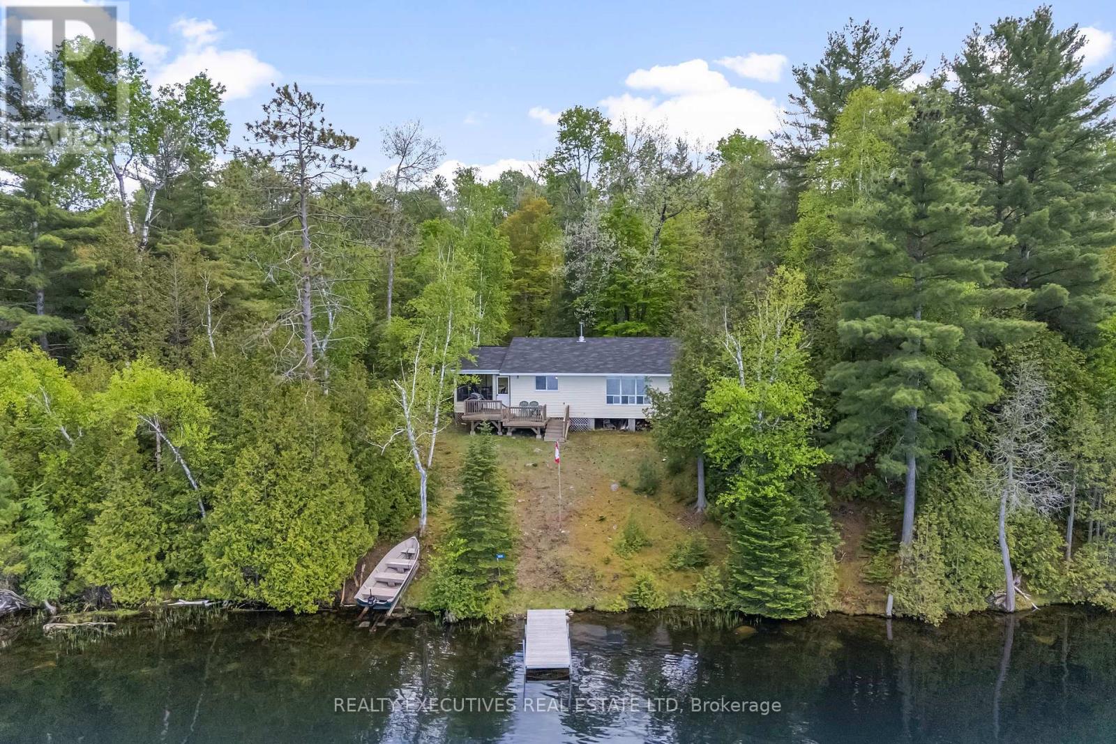 3120 Wabalac Side Road, Lanark Highlands, Ontario  K0G 1K0 - Photo 40 - X12182641
