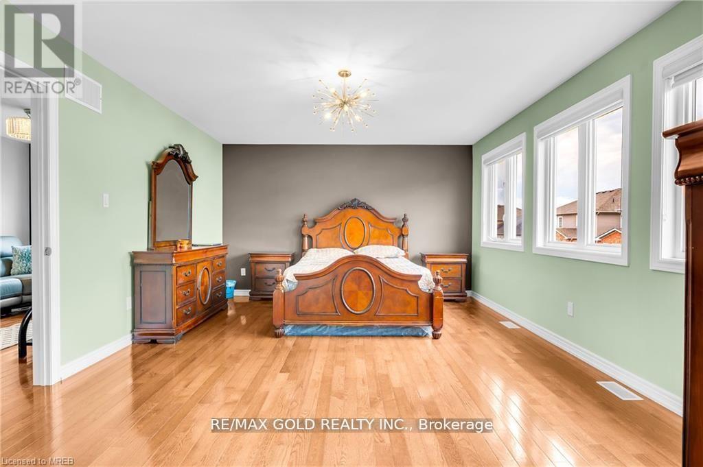 6294 St. Michael Avenue N, Niagara Falls (Forestview), Ontario  L2H 0C7 - Photo 24 - X12182249