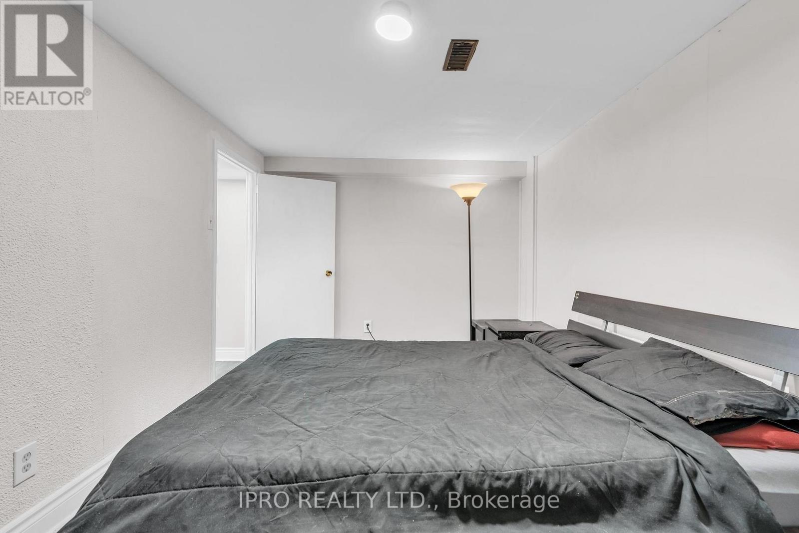 52 Tulloch Drive, Ajax, Ontario  L1S 2S5 - Photo 26 - E12180690