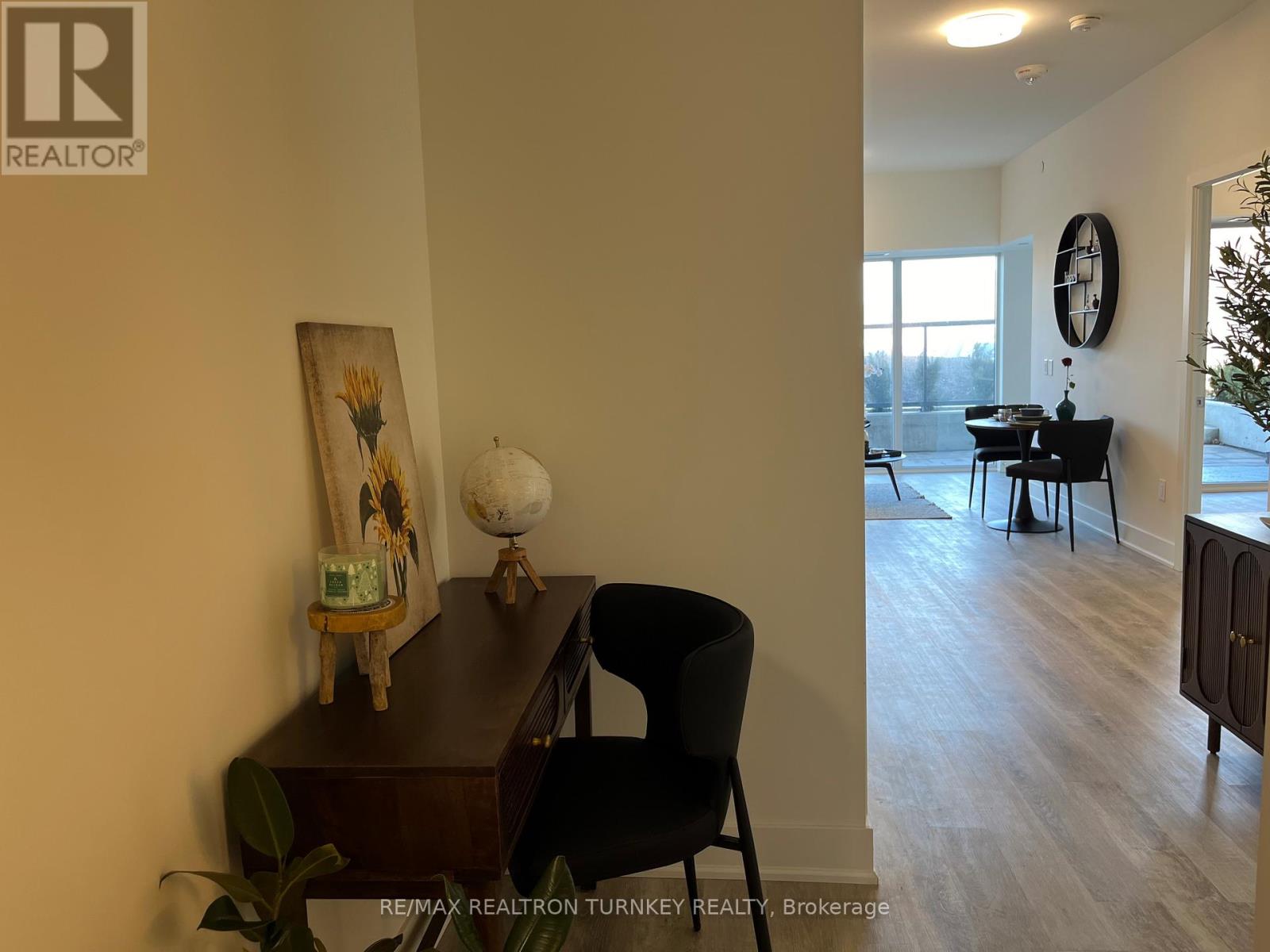 018 - 185 Deerfield Road, Newmarket, Ontario  L3Y 0G7 - Photo 16 - N12181993