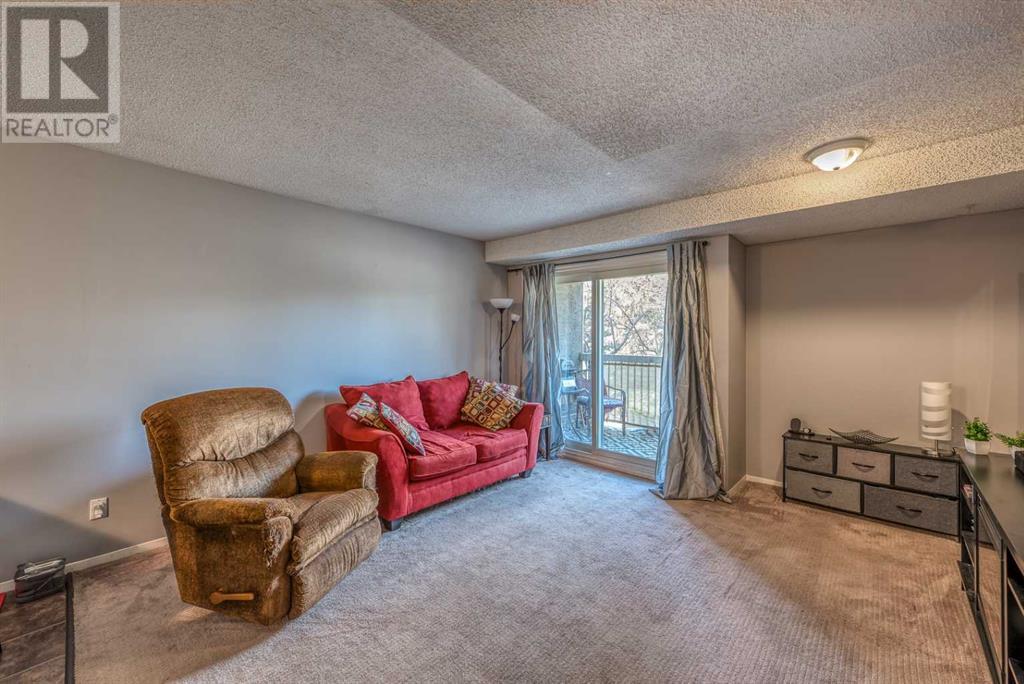 81, 3015 51 Street Sw, Calgary, Alberta  T3E 6N5 - Photo 7 - A2213343