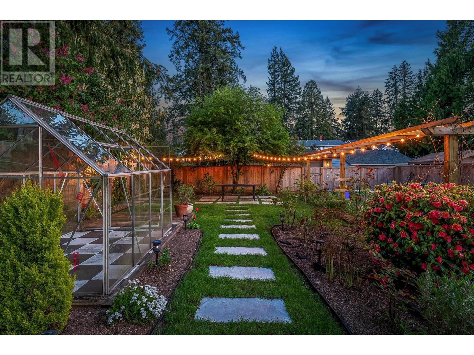 1335 W 22nd Street, North Vancouver, British Columbia  V7P 2G3 - Photo 35 - R2995699
