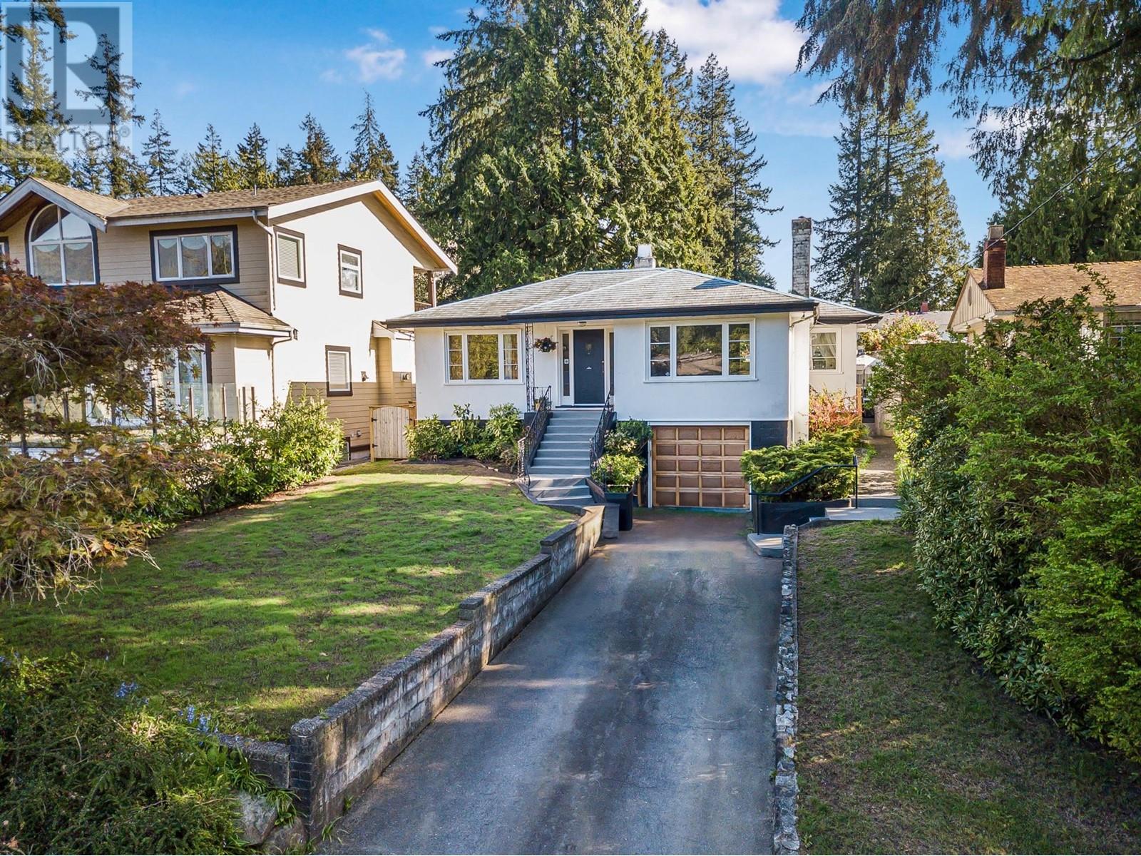 1335 W 22nd Street, North Vancouver, British Columbia  V7P 2G3 - Photo 4 - R2995699