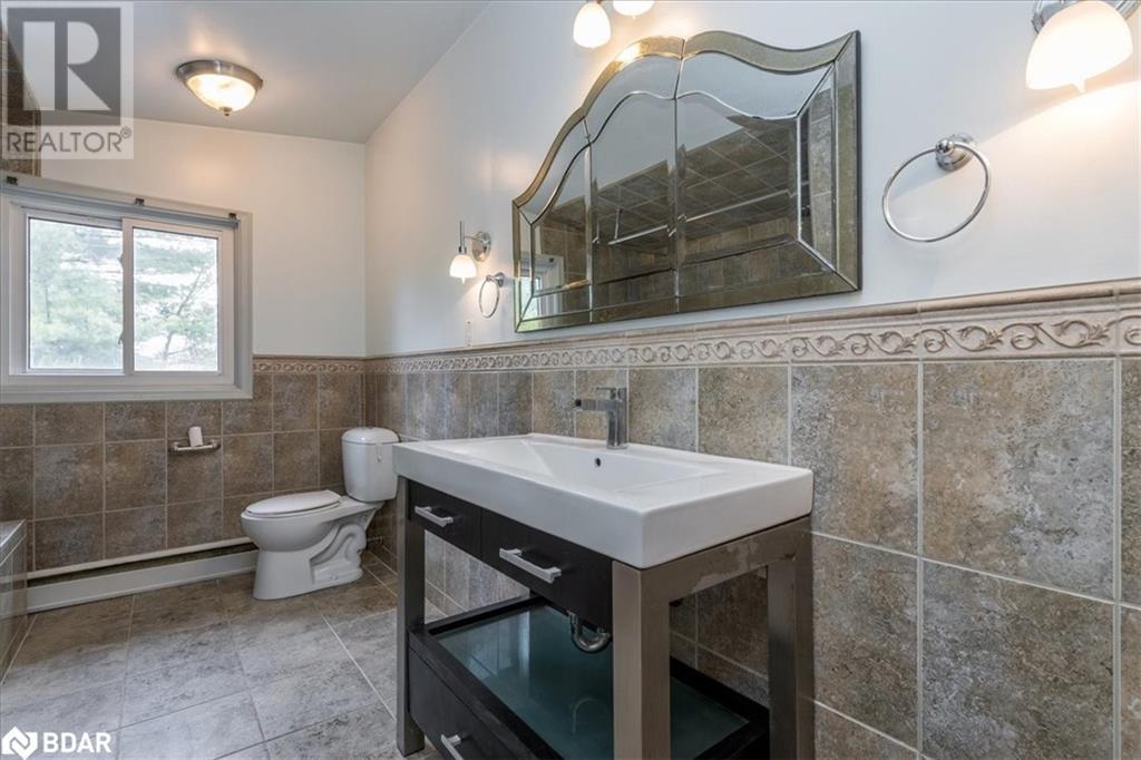 46 Eugenia Street, Barrie, Ontario  L4M 1P8 - Photo 12 - 40735254