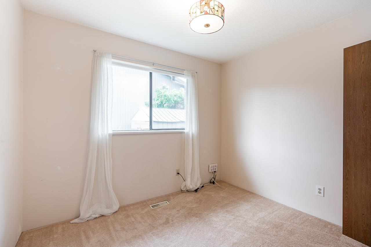 16112 10 Avenue, Surrey, British Columbia  V4A 1A8 - Photo 26 - R3003735
