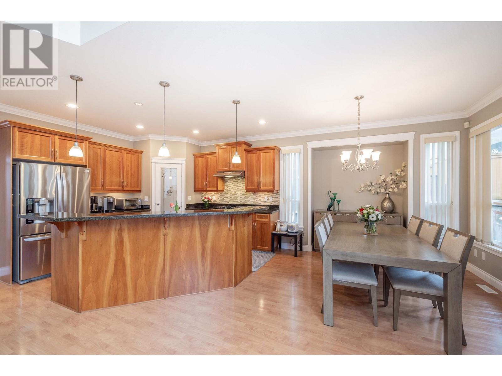 1021 Stewart Avenue, Coquitlam, British Columbia  V3K 2N7 - Photo 10 - R2988421