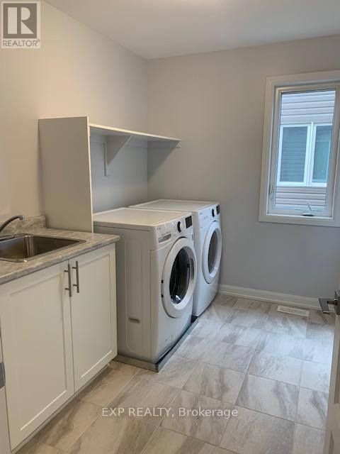 22 Graham Street, Carleton Place, Ontario  K7C 0H7 - Photo 23 - X12103234