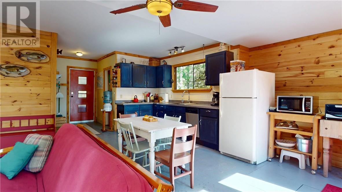 800 Old Village Road, Birch Island, Ontario  P0P 1A0 - Photo 10 - 2122434