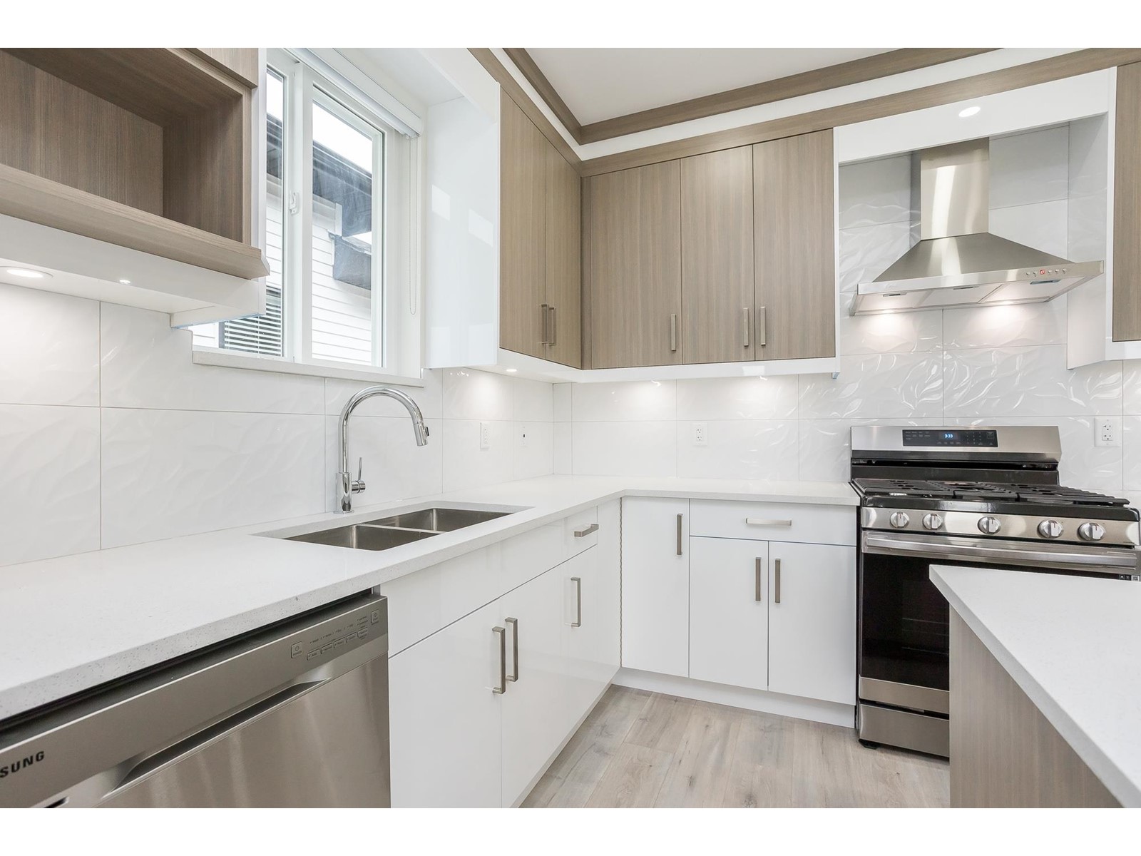 9237 Sitka Place, Chilliwack Proper East, Chilliwack, British Columbia  V2P 8B6 - Photo 7 - R3008921