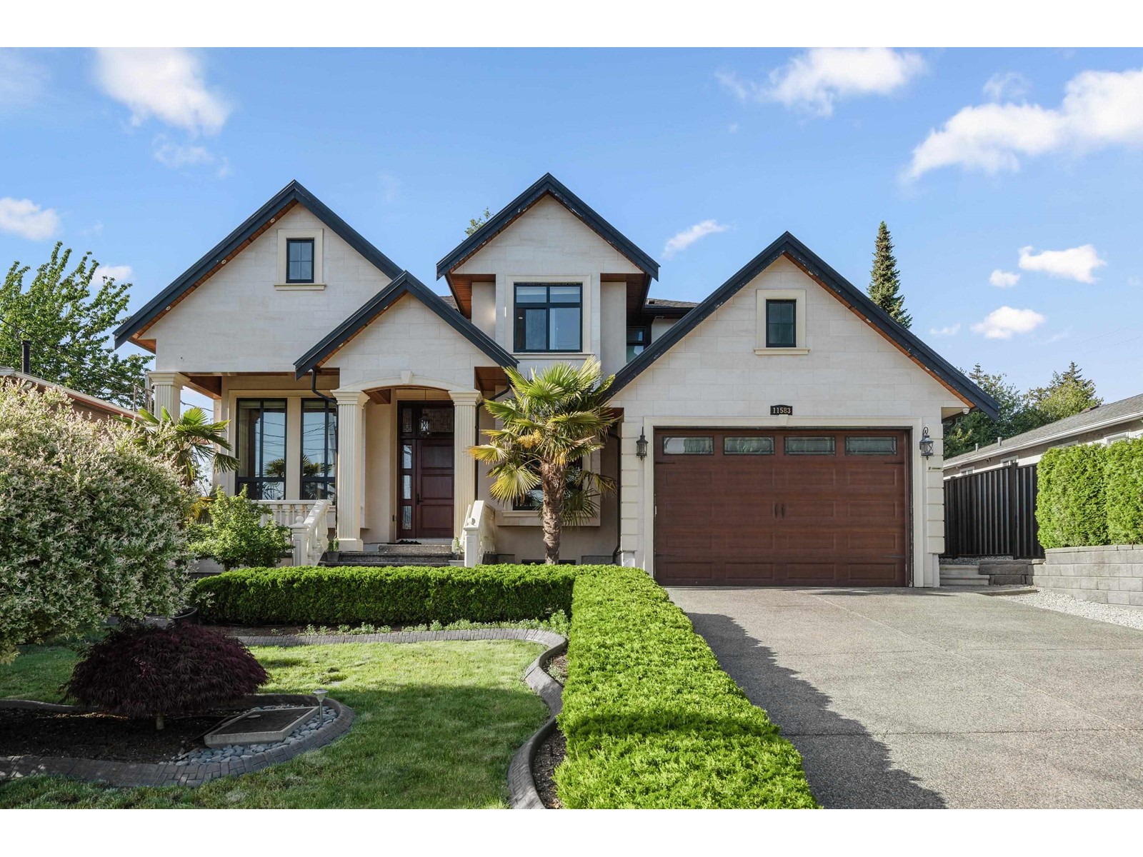 Property at 11583 76 AVENUE image 1