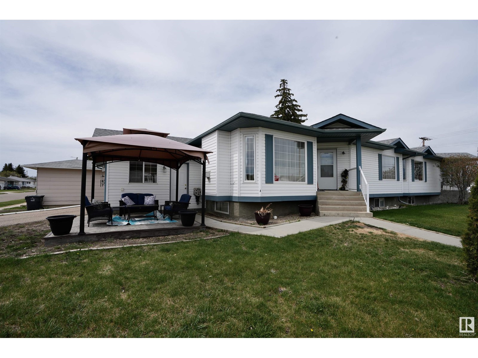4506 50 St, St. Paul Town, Alberta  T0A 3A4 - Photo 2 - E4435215