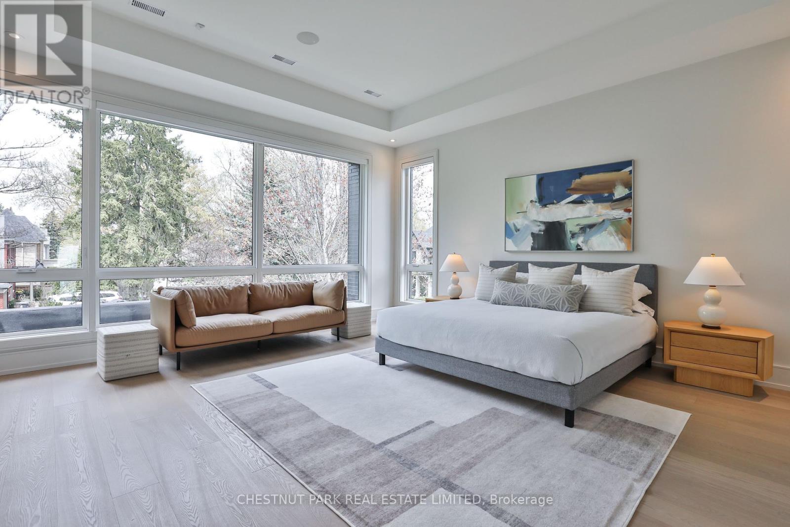 2 Marchwood Drive, Toronto, Ontario  M3H 1J8 - Photo 19 - C12182665