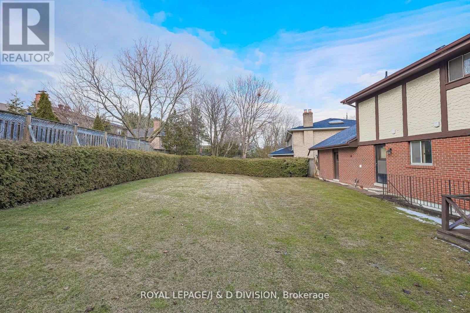 59 Mellowood Drive, Toronto, Ontario  M2L 2E4 - Photo 33 - C12182666