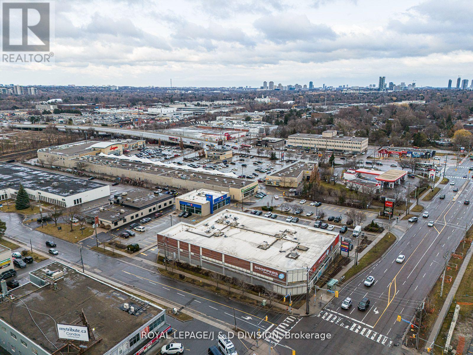 59 Mellowood Drive, Toronto, Ontario  M2L 2E4 - Photo 38 - C12182666