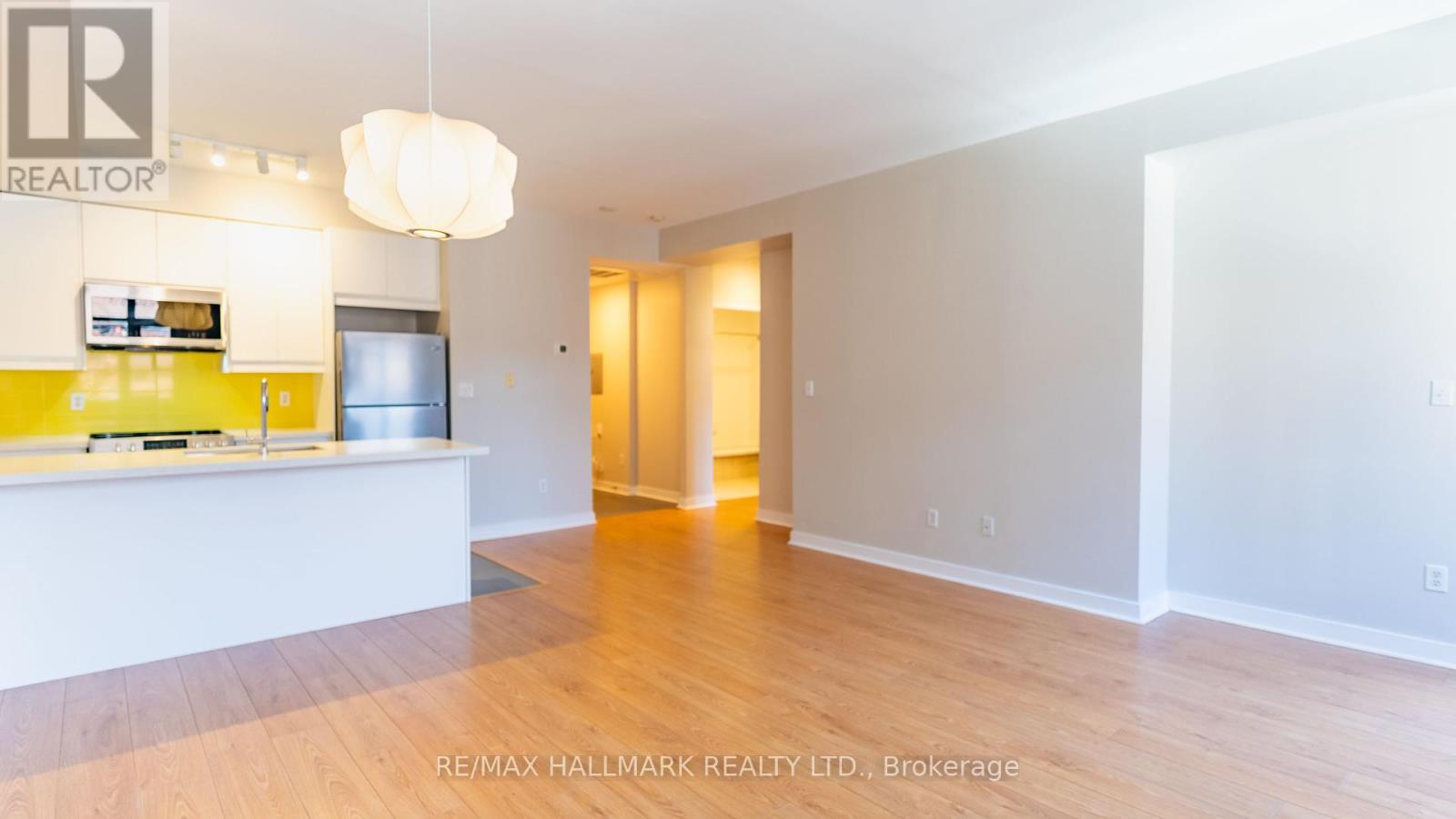 324 - 500 Richmond Street W, Toronto, Ontario  M5V 3N4 - Photo 8 - C12182693