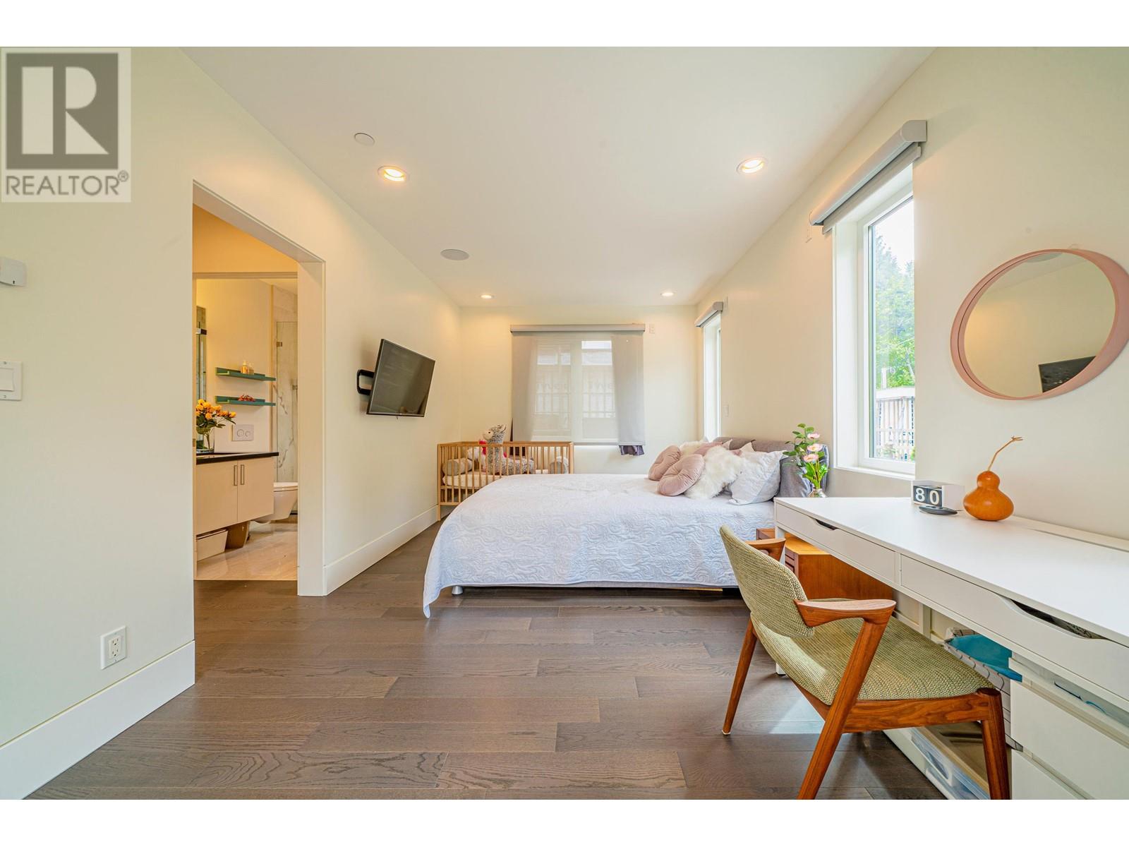 Listing Picture 22 of 32 : 4350 LOCARNO CRESCENT, Vancouver / 溫哥華 - 魯藝地產 Yvonne Lu Group - MLS Medallion Club Member