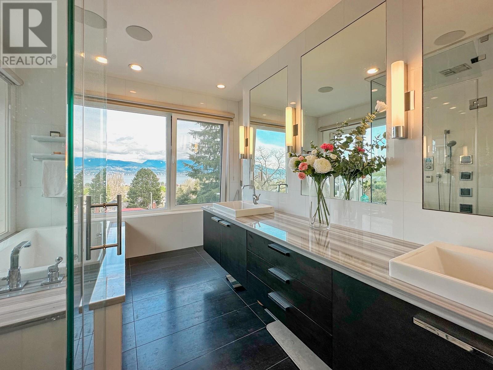 4350 Locarno Crescent, Vancouver, British Columbia  V6R 1G3 - Photo 18 - R2971321