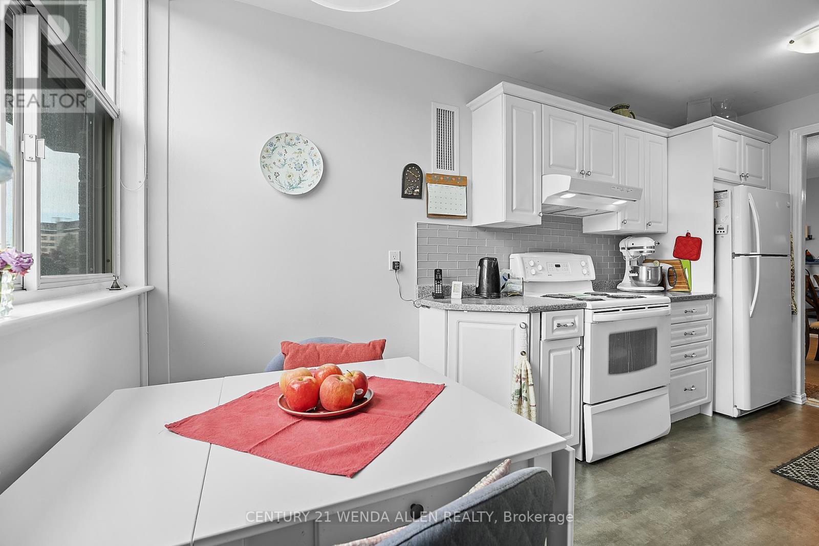 306 - 44 Falby Court, Ajax, Ontario  L1S 3L1 - Photo 16 - E12182607