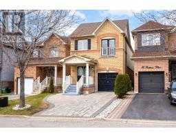 95 BETTINA PLACE, Whitby, Ontario