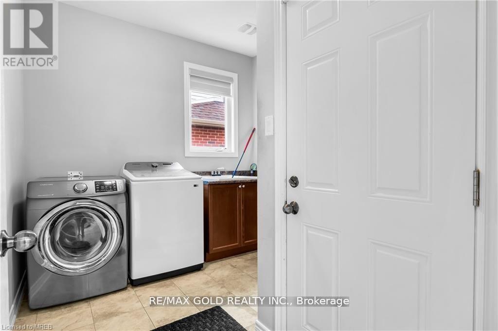 6294 St. Michael Avenue N, Niagara Falls (Forestview), Ontario  L2H 0C7 - Photo 18 - X12182249