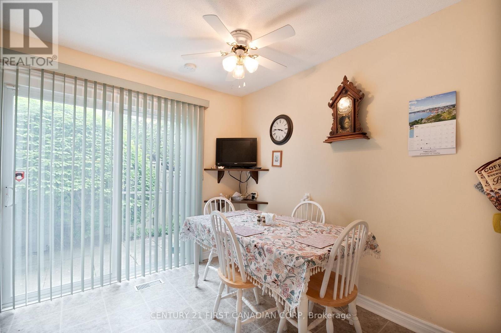 992 Farnham Road, London South, Ontario  N6K 1S1 - Photo 17 - X12182738