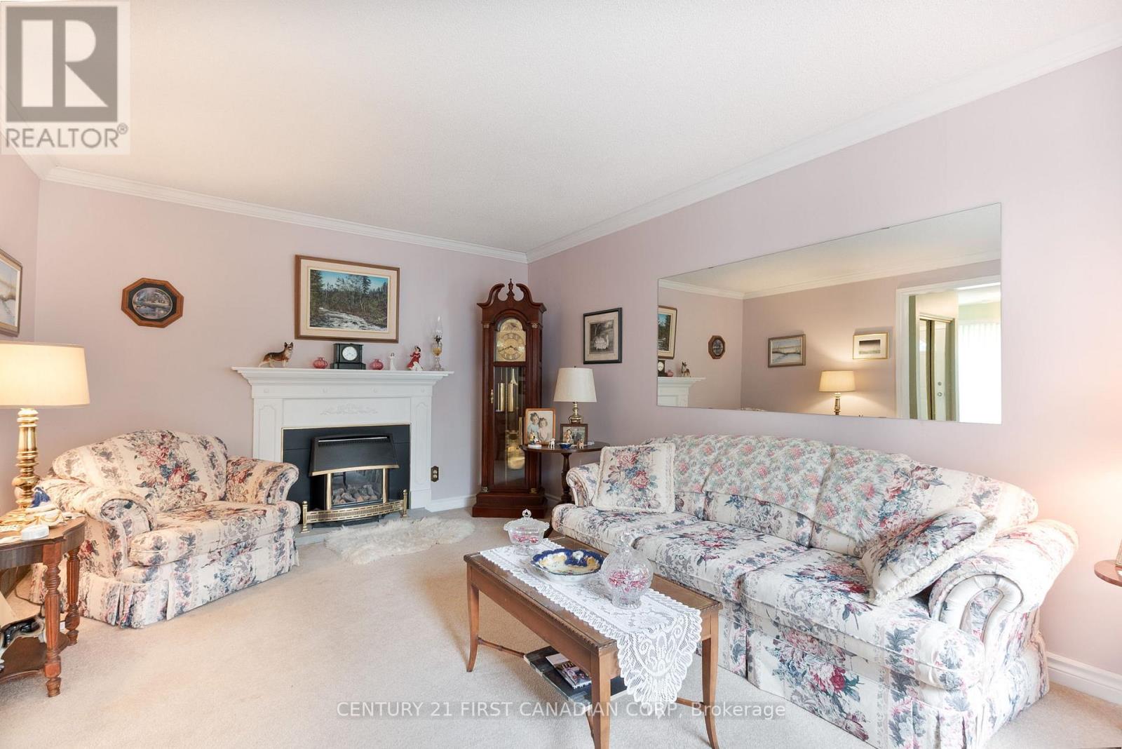992 Farnham Road, London South, Ontario  N6K 1S1 - Photo 9 - X12182738