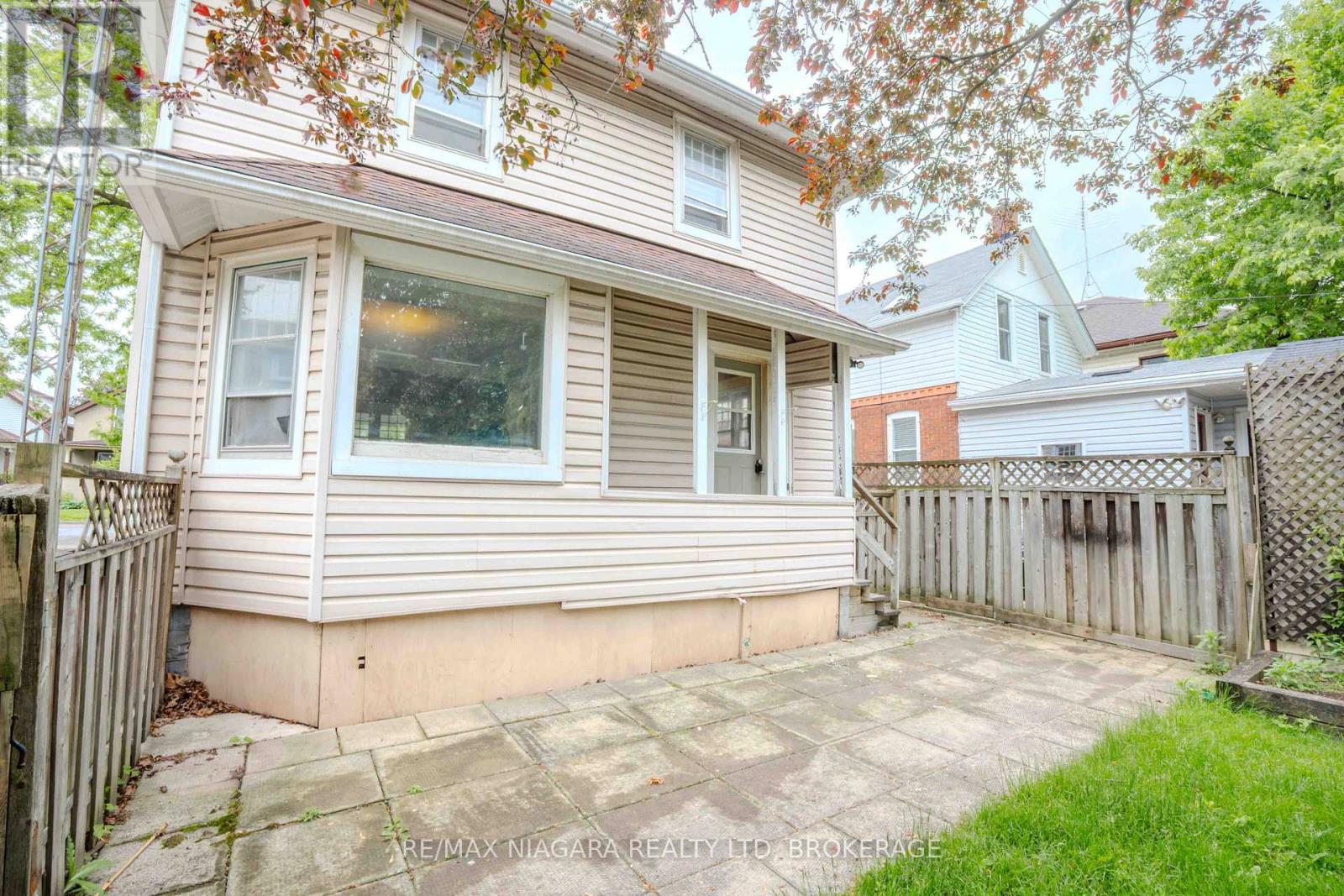 249 Russell Avenue, St. Catharines, Ontario  L2R 1X1 - Photo 50 - X12145086