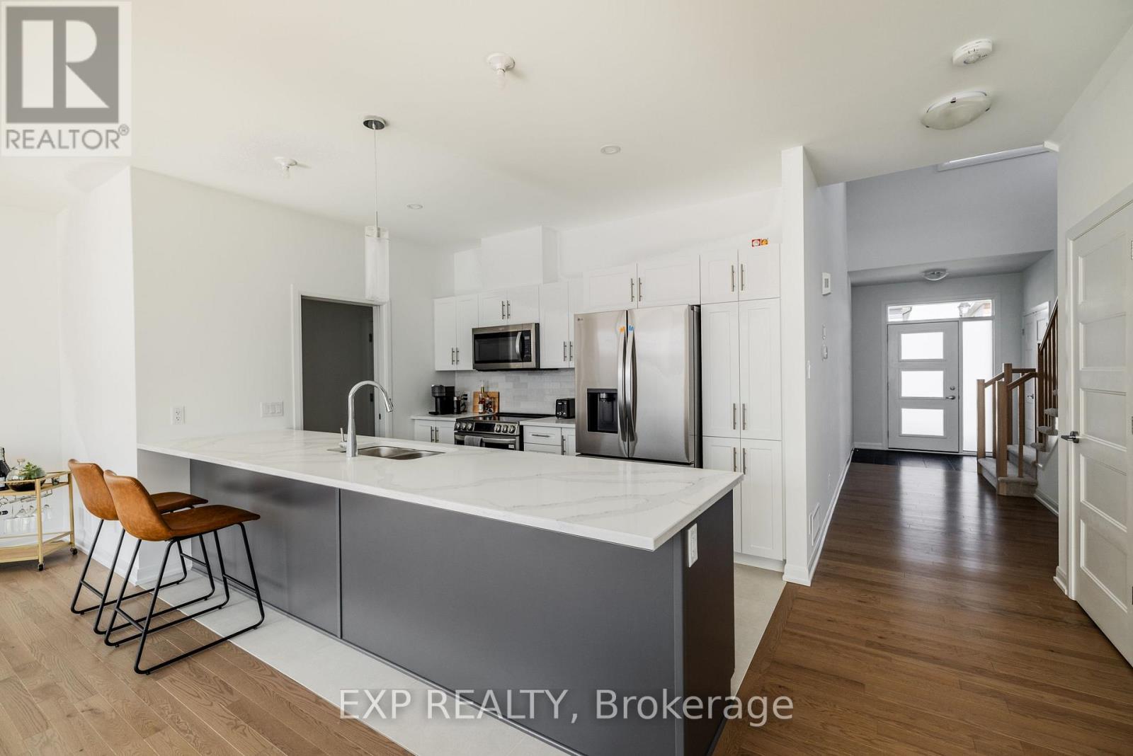 1245 Diamond Street, Clarence-Rockland, Ontario  K4K 0M5 - Photo 12 - X12062484