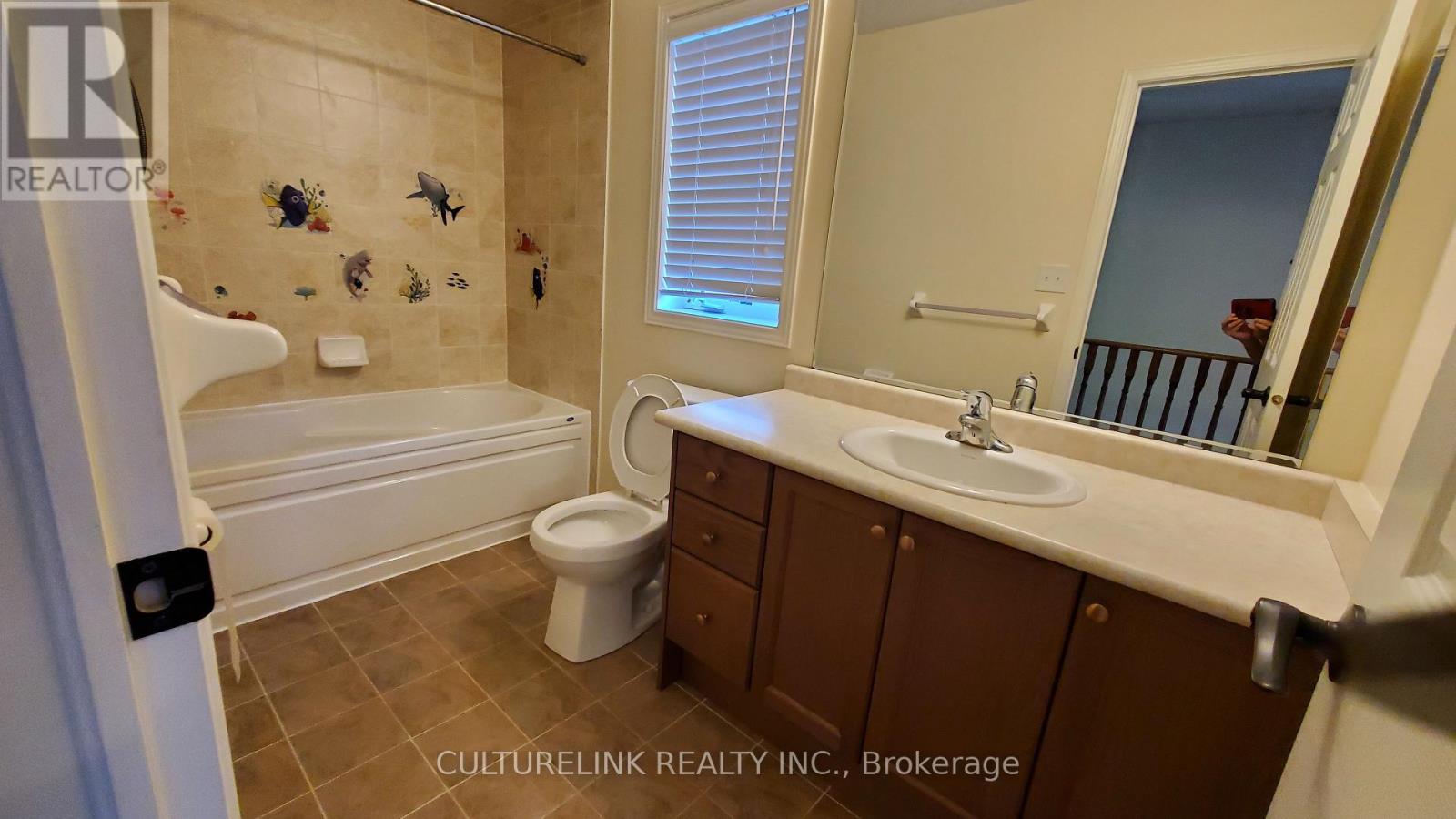 62 Eastern Skies Way, Markham, Ontario  L6E 0N8 - Photo 14 - N12182647