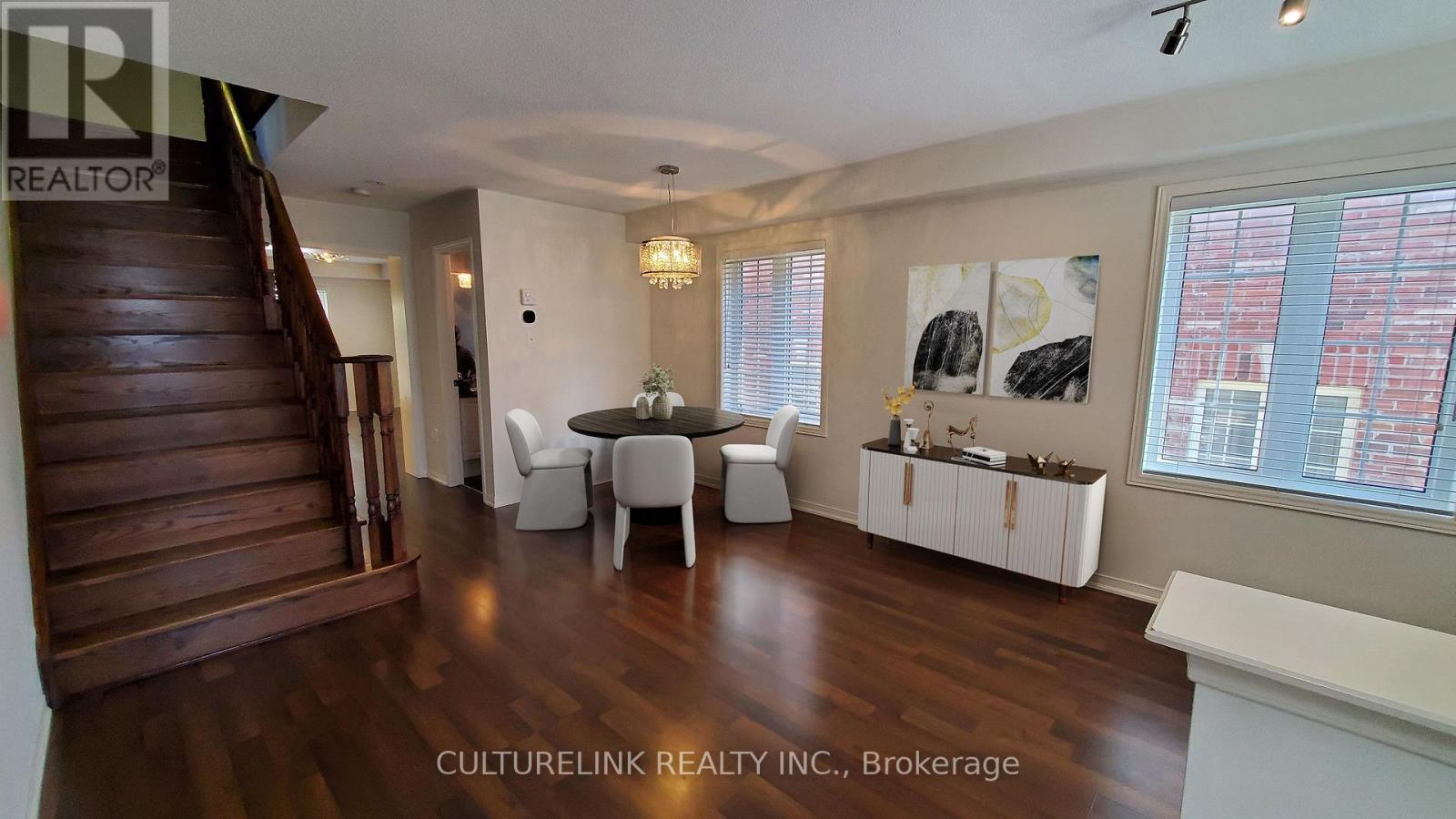 Property at 62 EASTERN SKIES WAY image 5