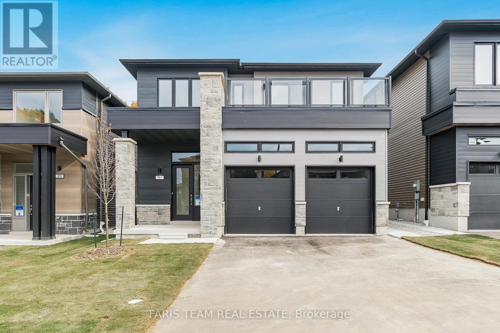 91 BERKELY STREET, wasaga beach, Ontario
