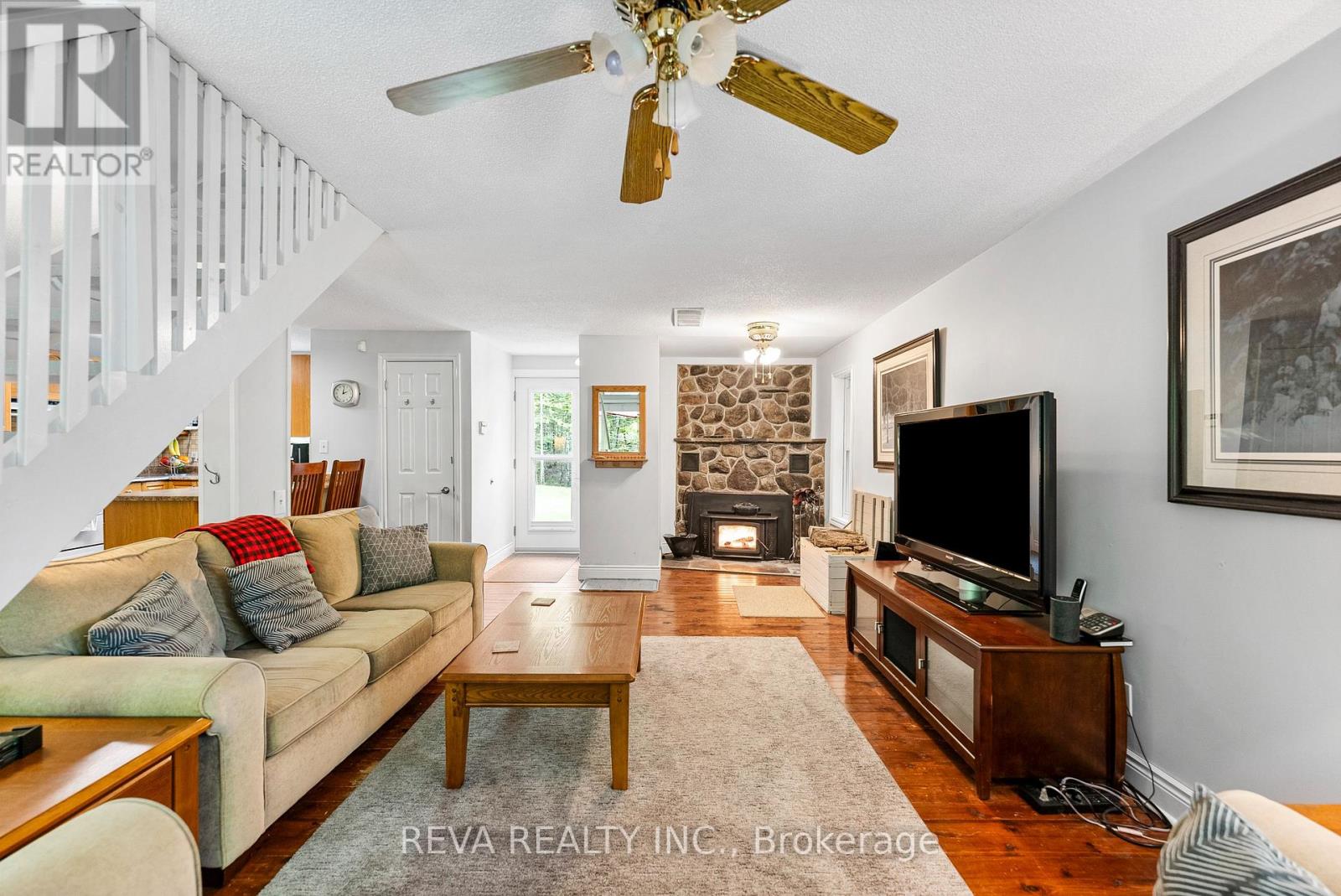 1407 Spooks Bay Lane, Highlands East, Ontario  K0L 2C0 - Photo 6 - X12182764