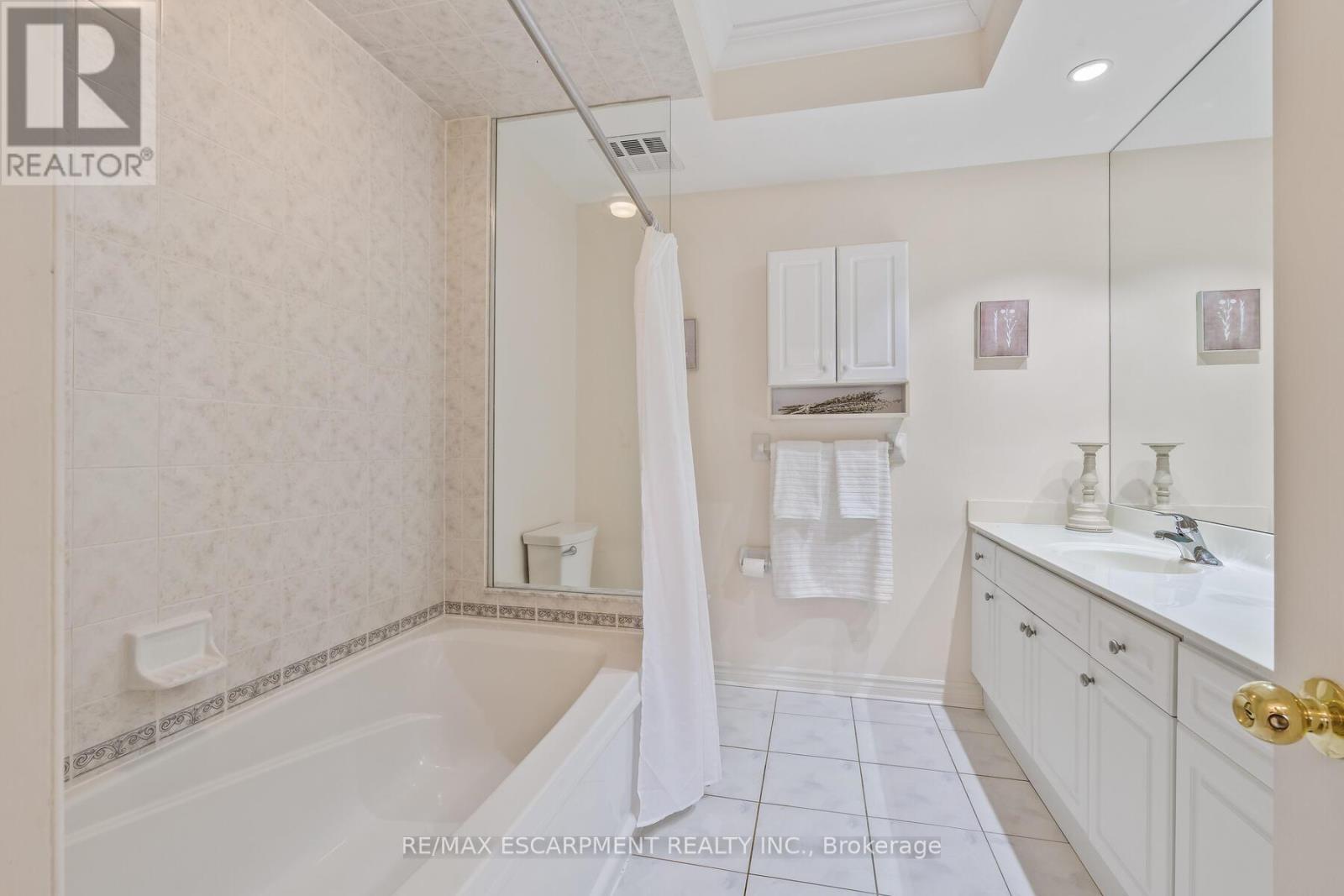 116 - 3351 Cawthra Road, Mississauga, Ontario  L5A 4N5 - Photo 23 - W12182604