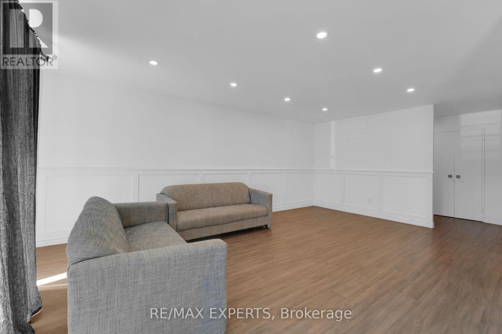 14 - 7 Four Winds Drive, Toronto, Ontario  M3J 1K7 - Photo 11 - W12182619