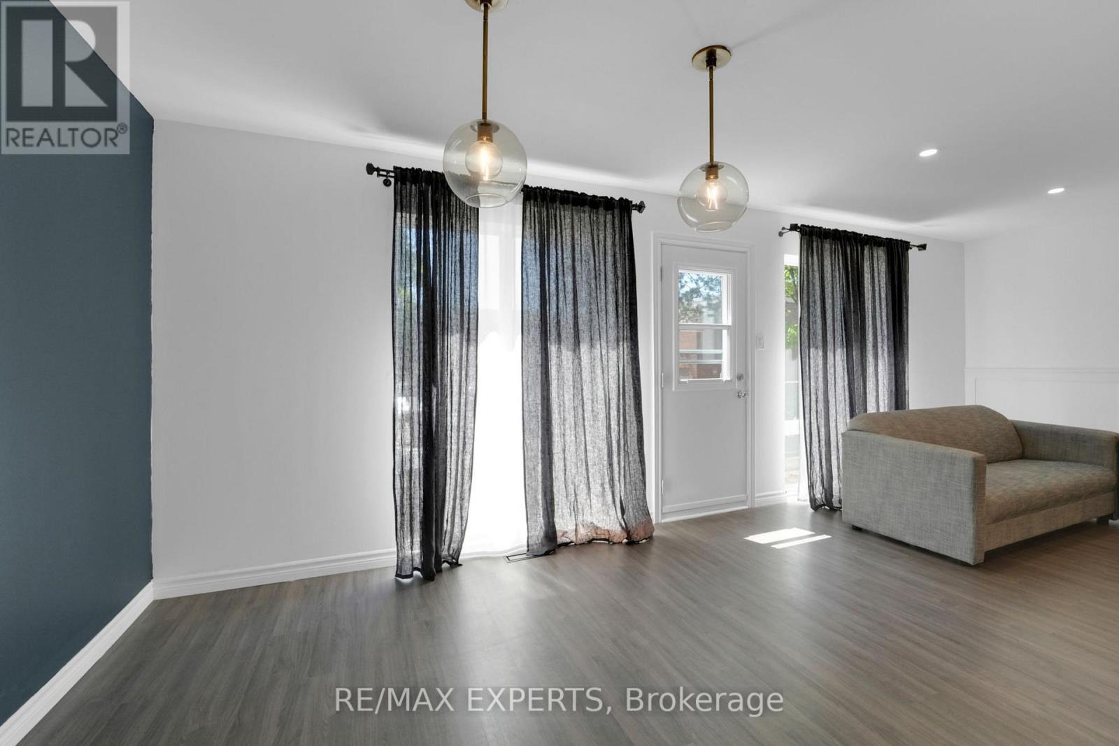 14 - 7 Four Winds Drive, Toronto, Ontario  M3J 1K7 - Photo 19 - W12182619