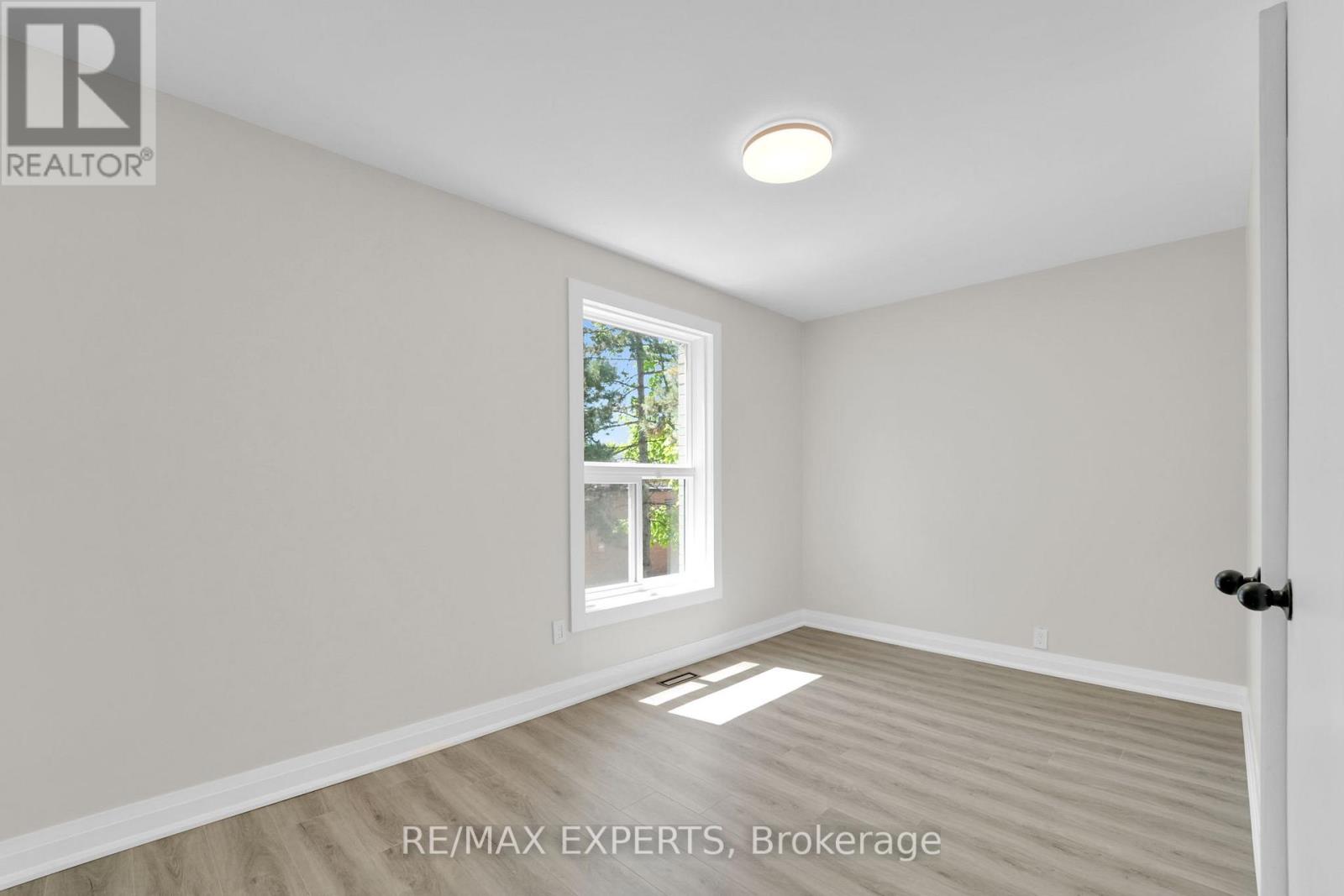 14 - 7 Four Winds Drive, Toronto, Ontario  M3J 1K7 - Photo 40 - W12182619