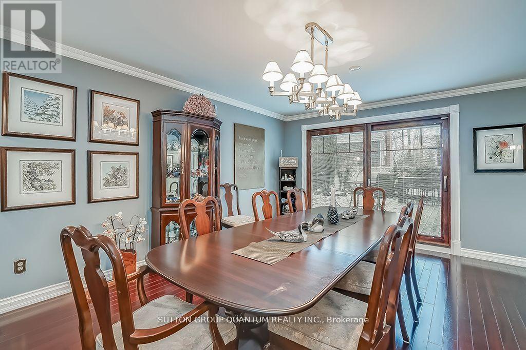 3657 Greenbower Court, Mississauga, Ontario  L5L 1P3 - Photo 10 - W12182628