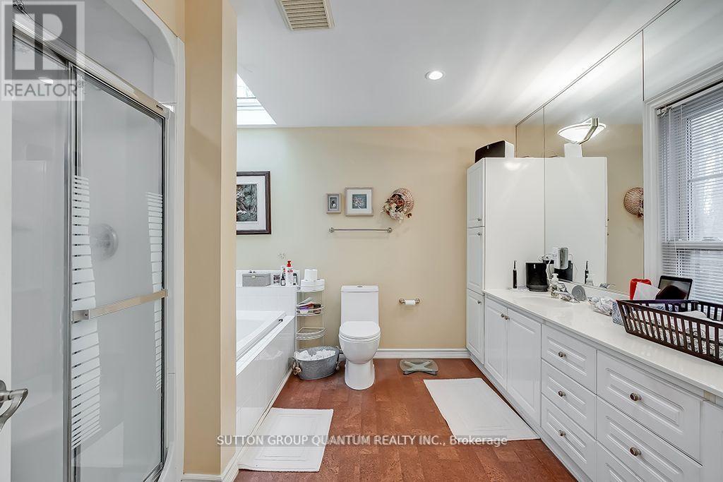 3657 Greenbower Court, Mississauga, Ontario  L5L 1P3 - Photo 27 - W12182628
