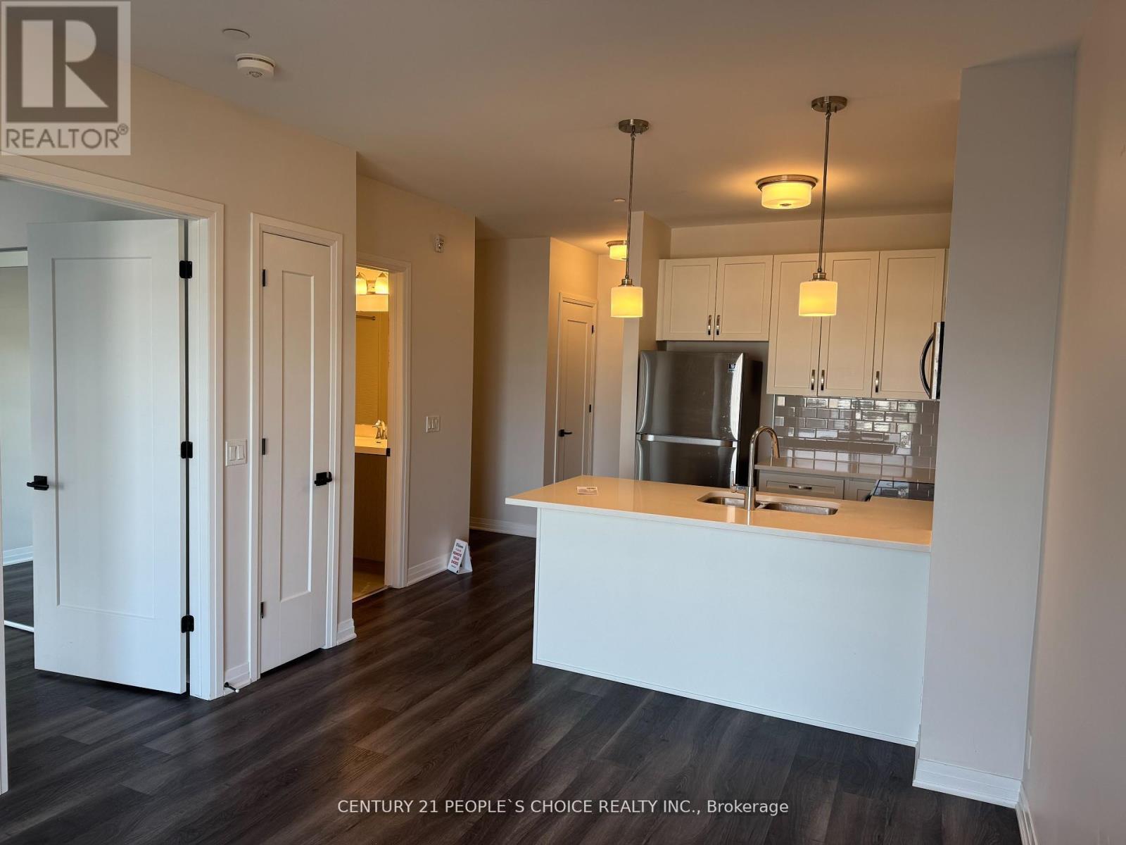 337 - 102 Grovewood Common, Oakville, Ontario  L6H 0X2 - Photo 11 - W12182646