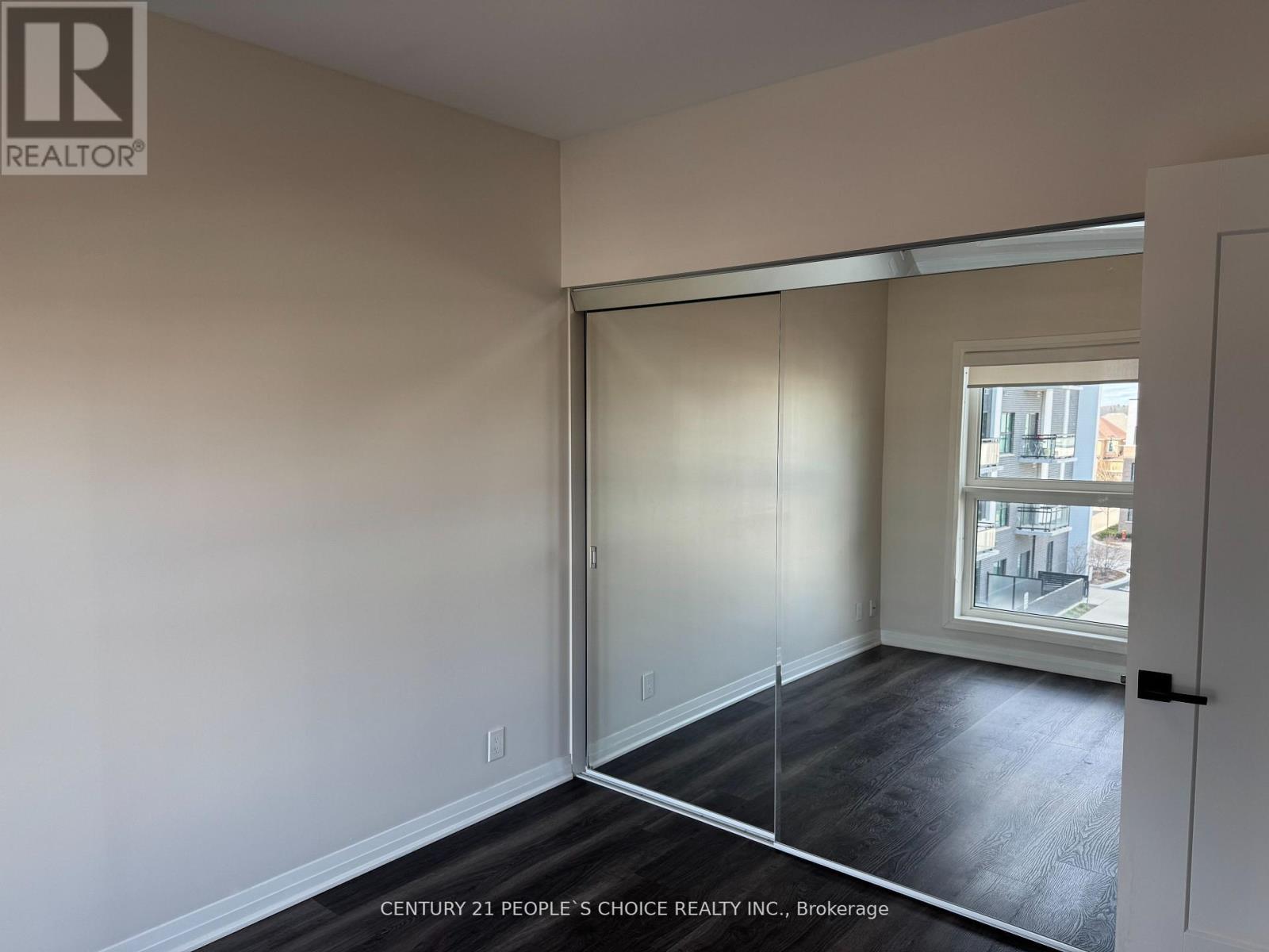 337 - 102 Grovewood Common, Oakville, Ontario  L6H 0X2 - Photo 7 - W12182646